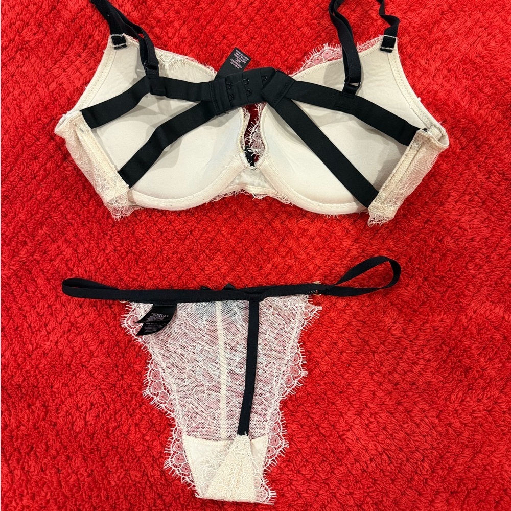 Rare 2014 Limited Edition Fashion Show Bra and G String Set - Picture 4 of 6